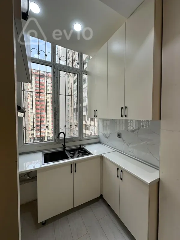 Satılır 2 otaqlı yeni tikili 55 m²