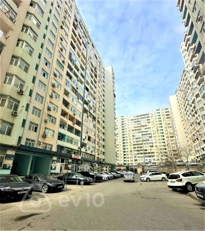 Satılır 2 otaqlı yeni tikili 55 m²