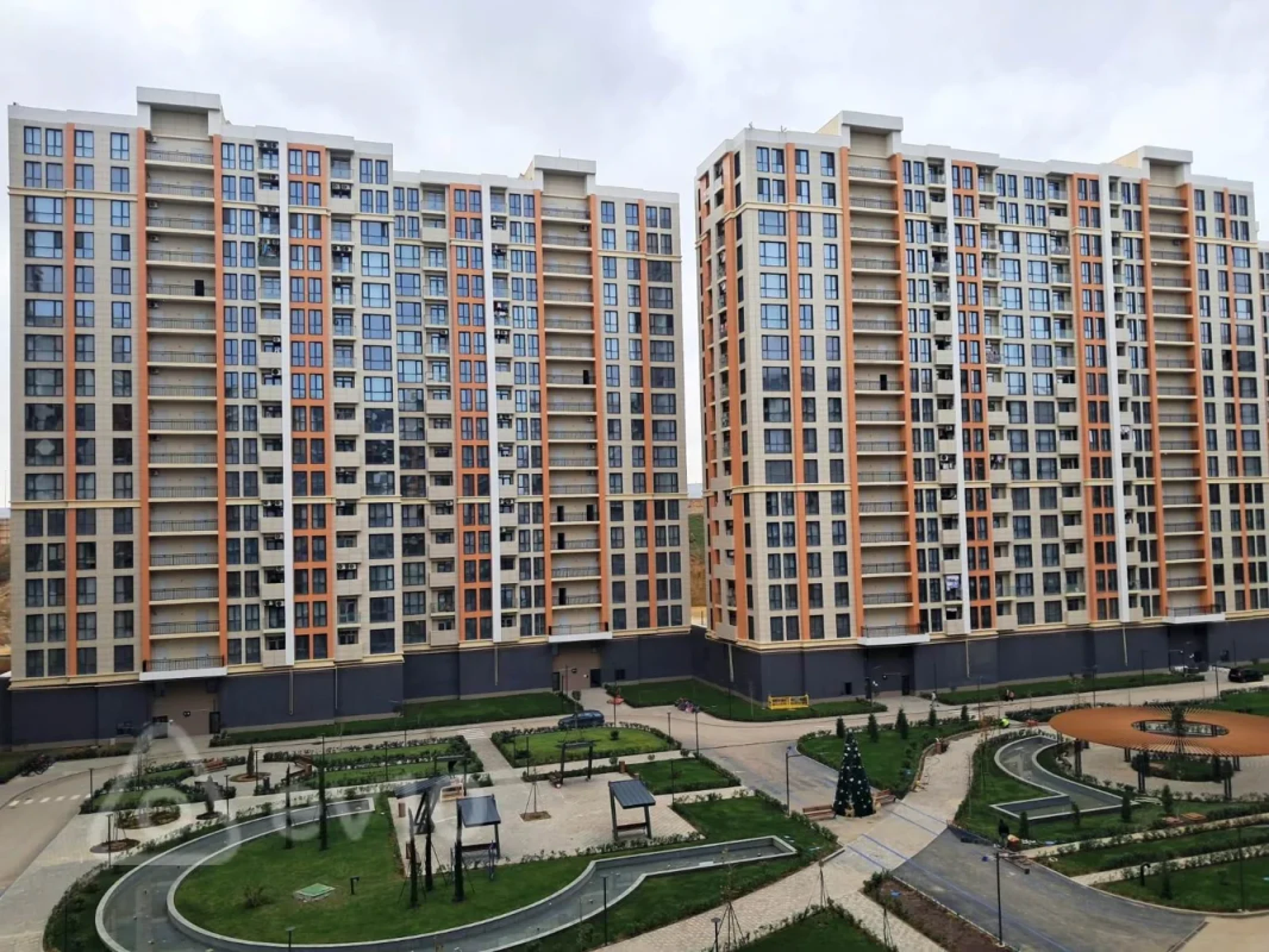 Satılır 2 otaqlı yeni tikili 48 m²