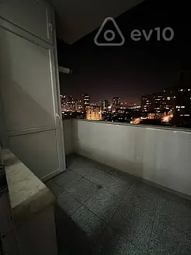 Kirayə verilir 3 otaqlı yeni tikili 100 m²