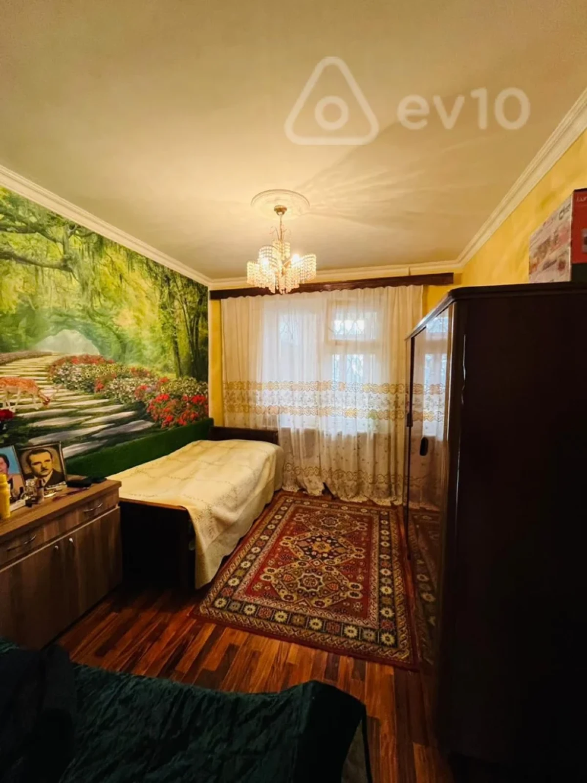 Satılır 4 otaqlı köhnə tikili 85 m²