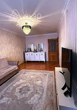 Satılır 3 otaqlı köhnə tikili 70 m²