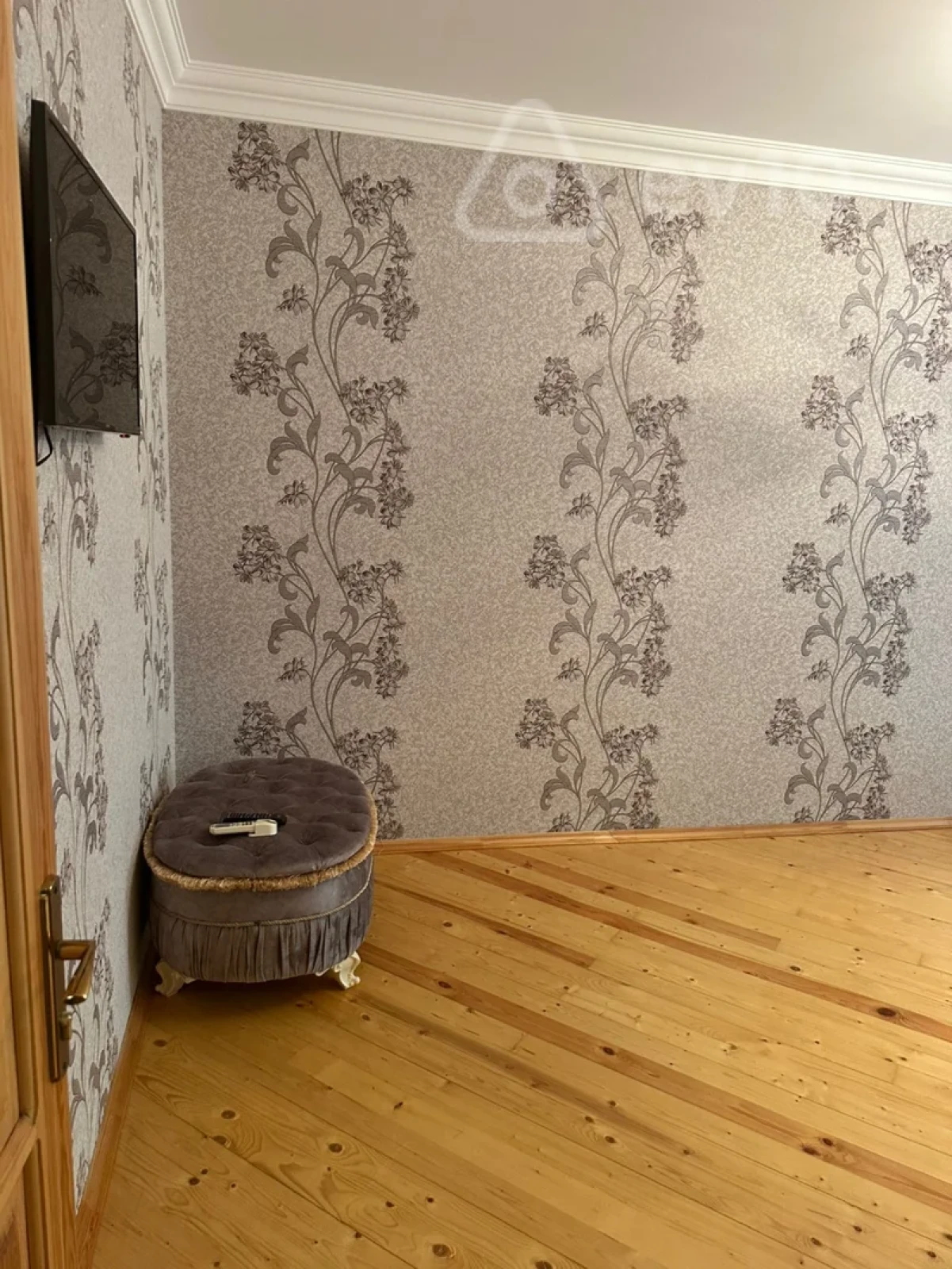 Kirayə verilir 2 otaqlı köhnə tikili 52 m²