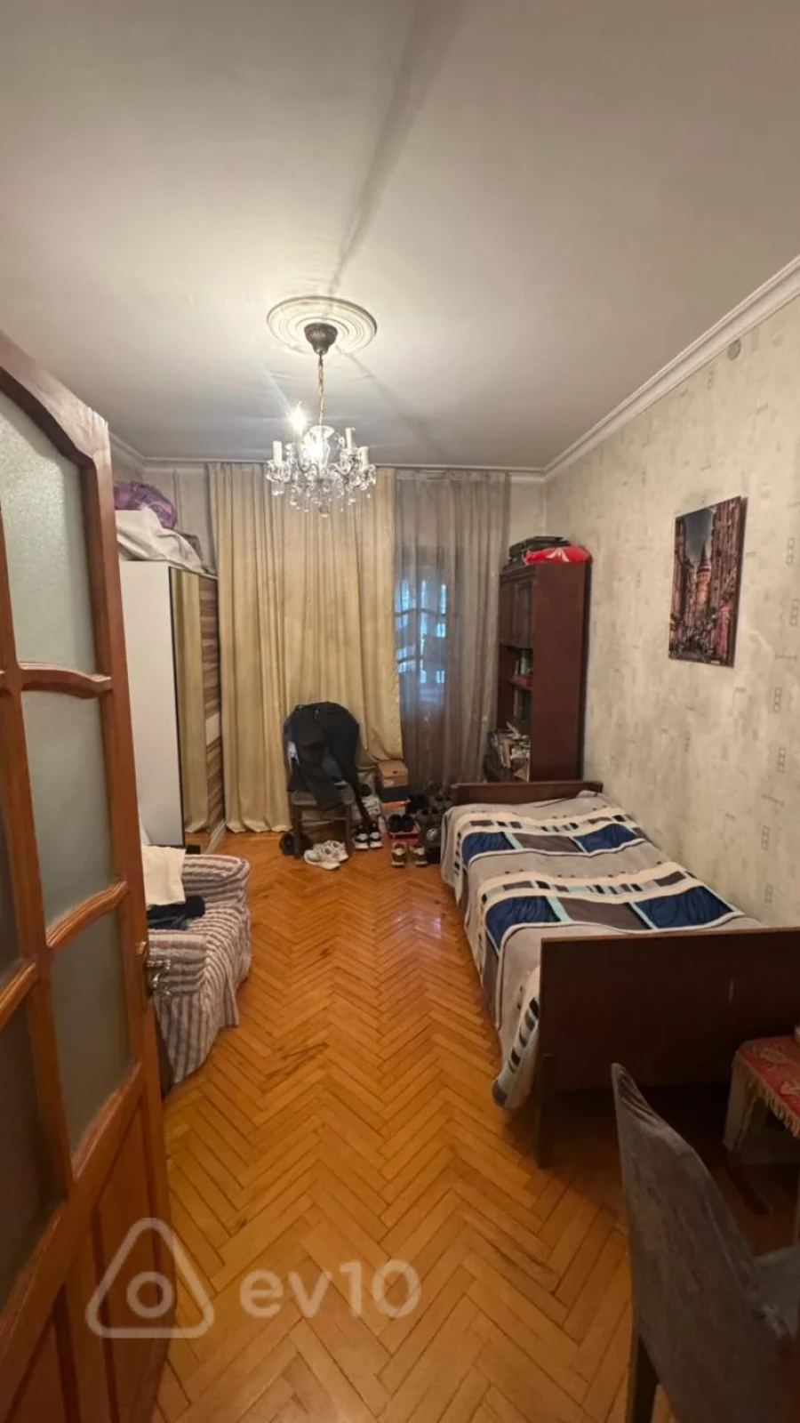 Satılır 3 otaqlı köhnə tikili 85 m²