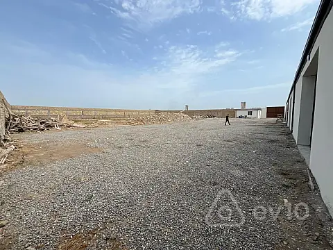 Kirayə verilir mənzil 1200 m²