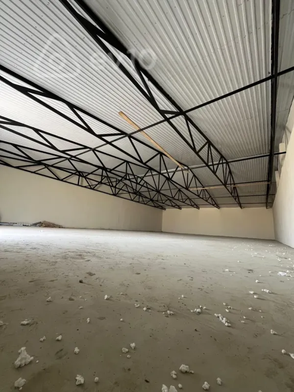 Kirayə verilir mənzil 1200 m²