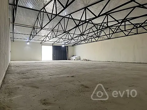 Kirayə verilir mənzil 1200 m²