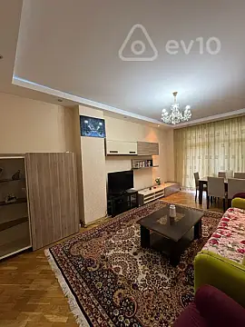 Kirayə verilir 2 otaqlı yeni tikili 100 m²