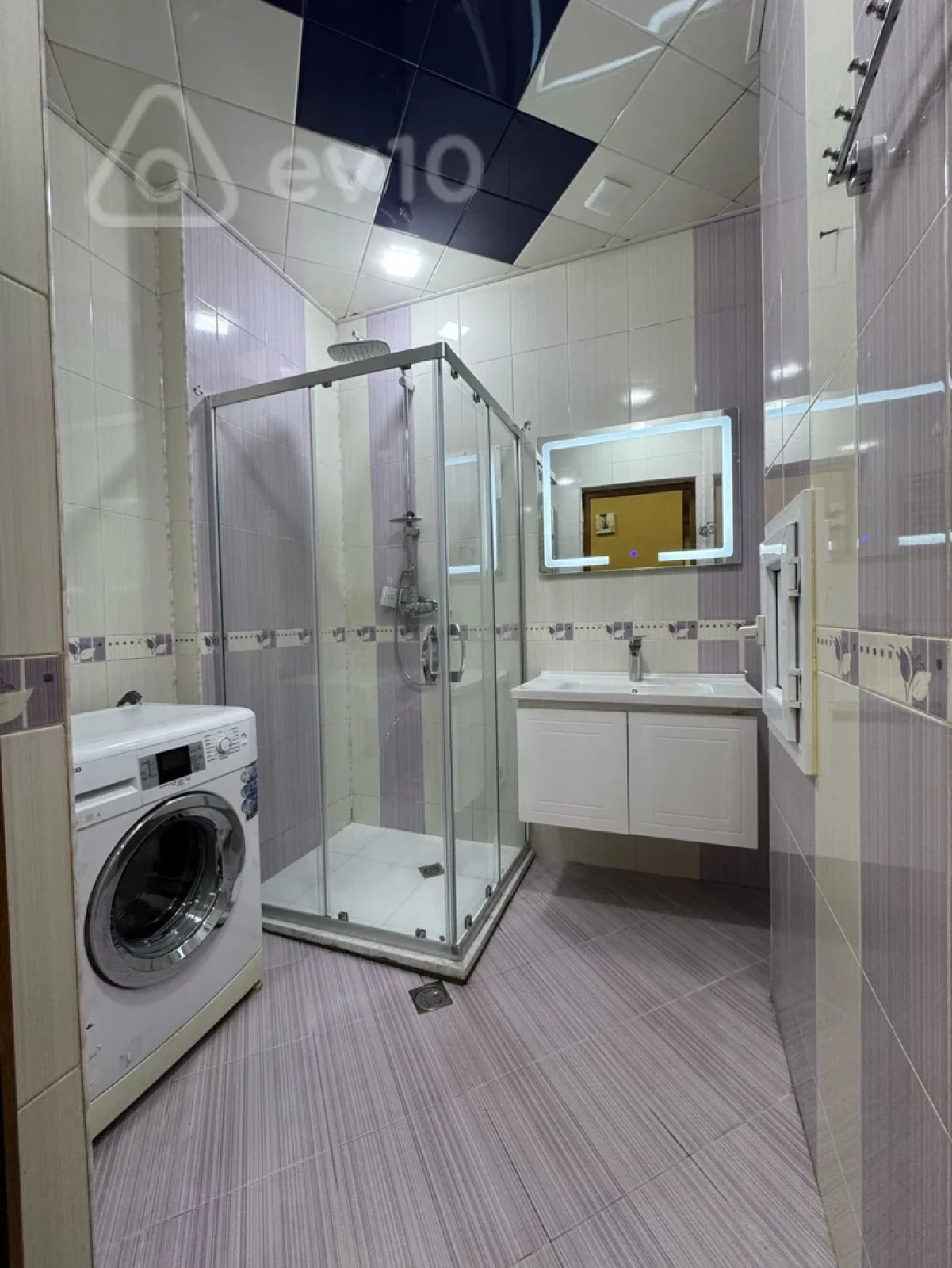 Kirayə verilir 2 otaqlı yeni tikili 100 m²