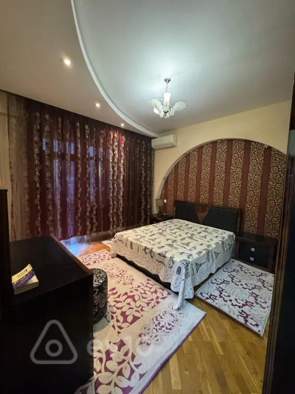 Kirayə verilir 2 otaqlı yeni tikili 100 m²