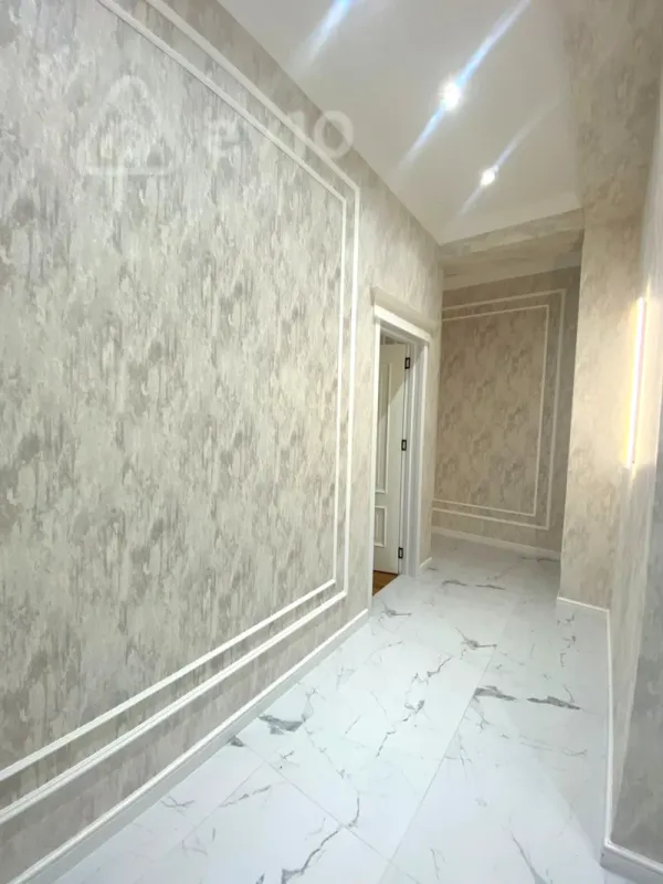 Kirayə verilir 2 otaqlı yeni tikili 68 m²