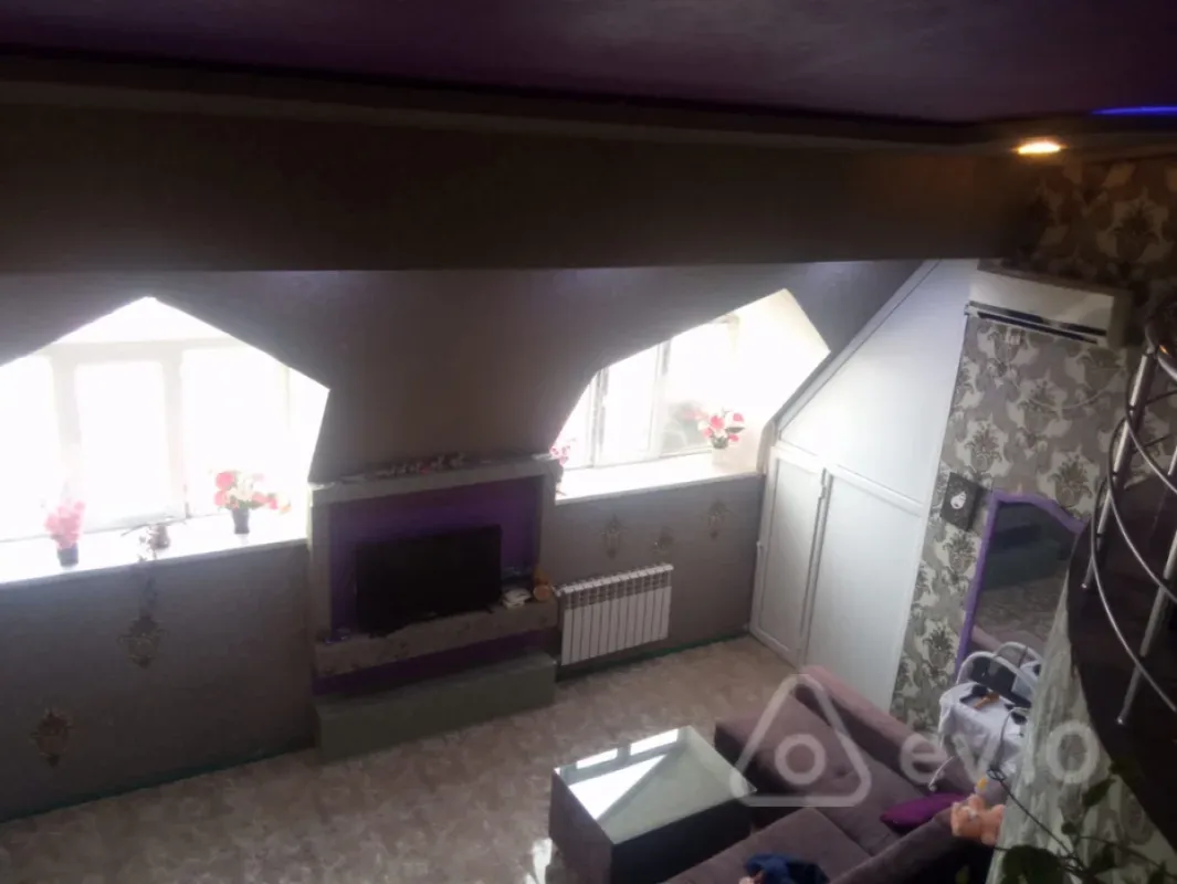 Kirayə verilir 4 otaqlı yeni tikili 90 m²