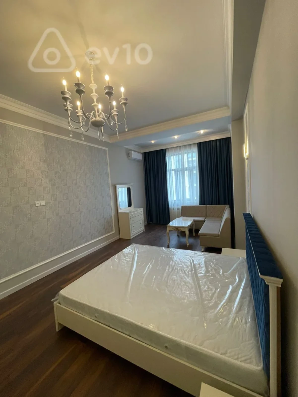 Kirayə verilir 2 otaqlı yeni tikili 82 m²