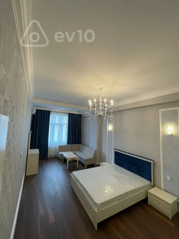 Kirayə verilir 2 otaqlı yeni tikili 82 m²