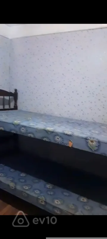 Kirayə verilir 3 otaqlı köhnə tikili 65 m²