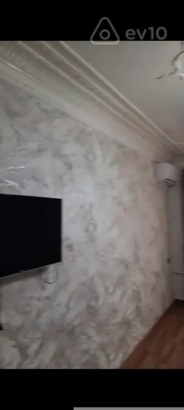 Kirayə verilir 3 otaqlı köhnə tikili 65 m²