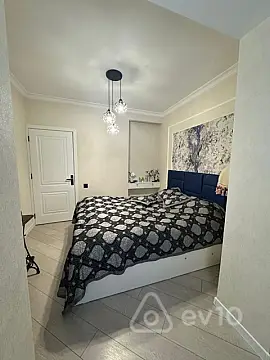 Satılır 4 otaqlı köhnə tikili 70 m²