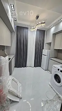 Kirayə verilir 2 otaqlı yeni tikili 70 m²