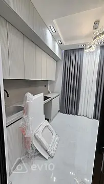 Kirayə verilir 2 otaqlı yeni tikili 70 m²