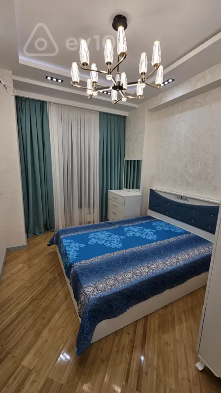 Kirayə verilir 2 otaqlı yeni tikili 70 m²