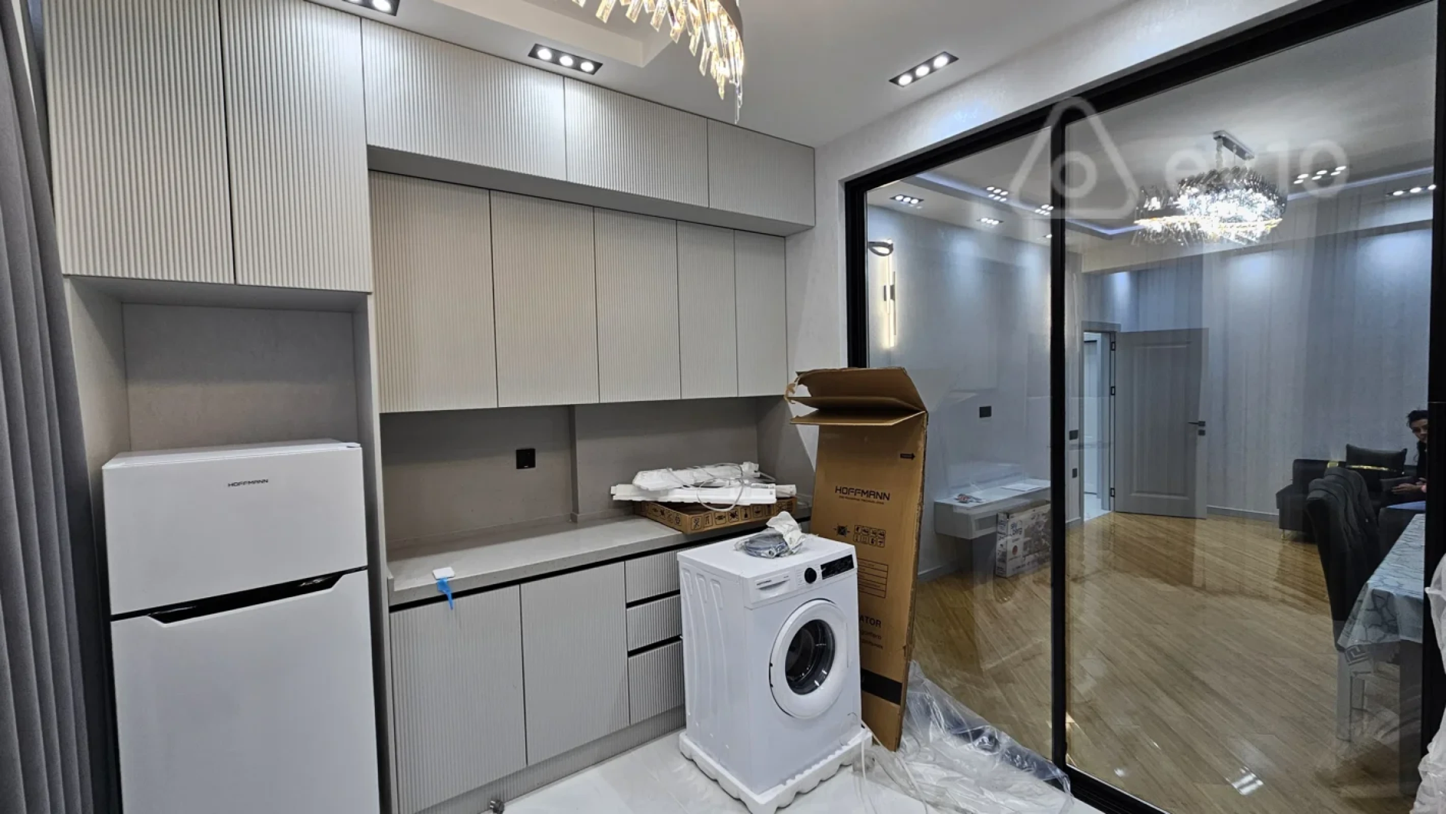 Kirayə verilir 2 otaqlı yeni tikili 70 m²