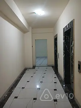 Kirayə verilir 2 otaqlı yeni tikili 60 m²