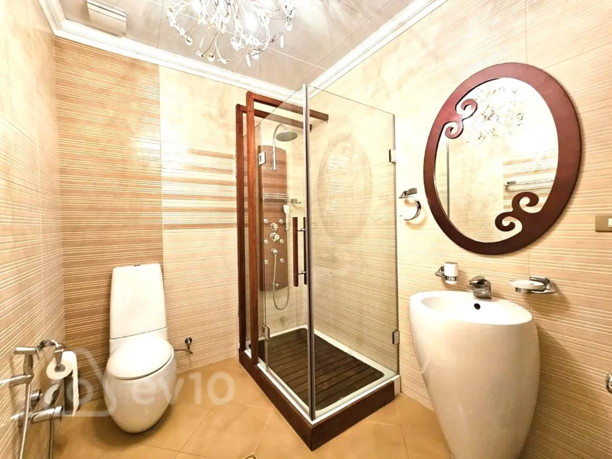 Kirayə verilir 3 otaqlı yeni tikili 220 m²