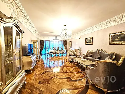 Kirayə verilir 3 otaqlı yeni tikili 220 m²
