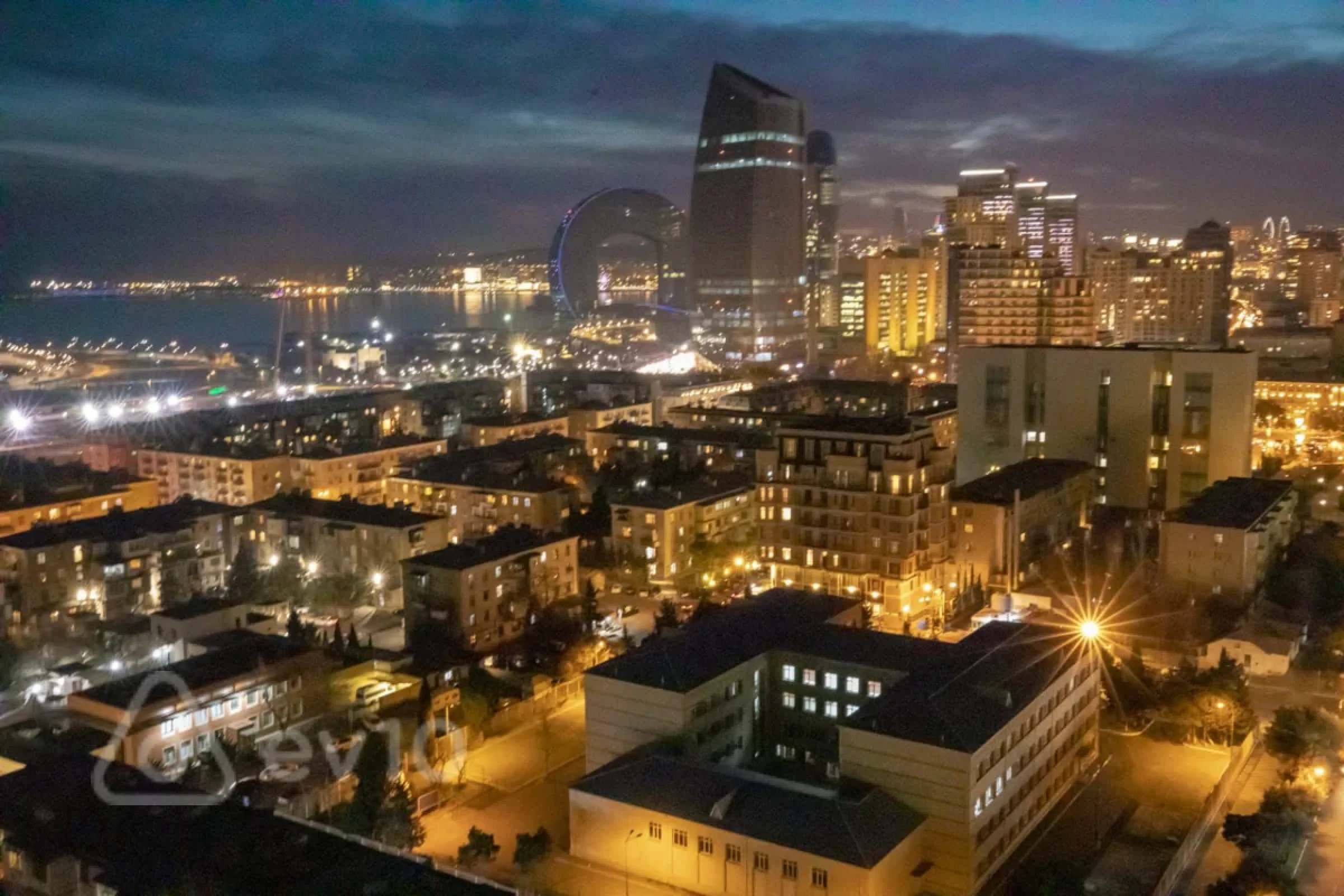 Kirayə verilir 3 otaqlı yeni tikili 150 m²