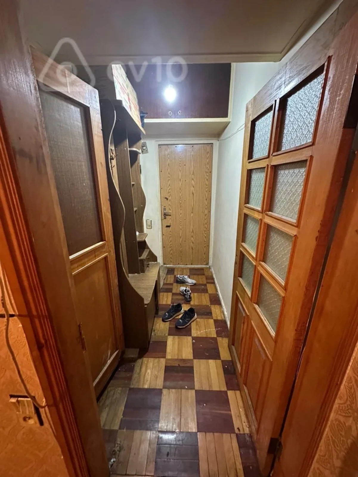 Kirayə verilir 2 otaqlı köhnə tikili 50 m²