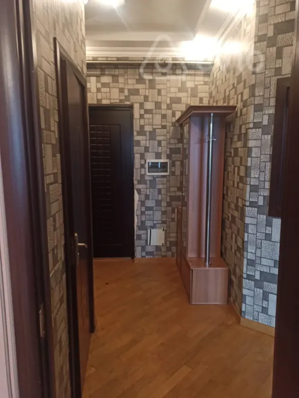 Kirayə verilir 2 otaqlı yeni tikili 52 m²