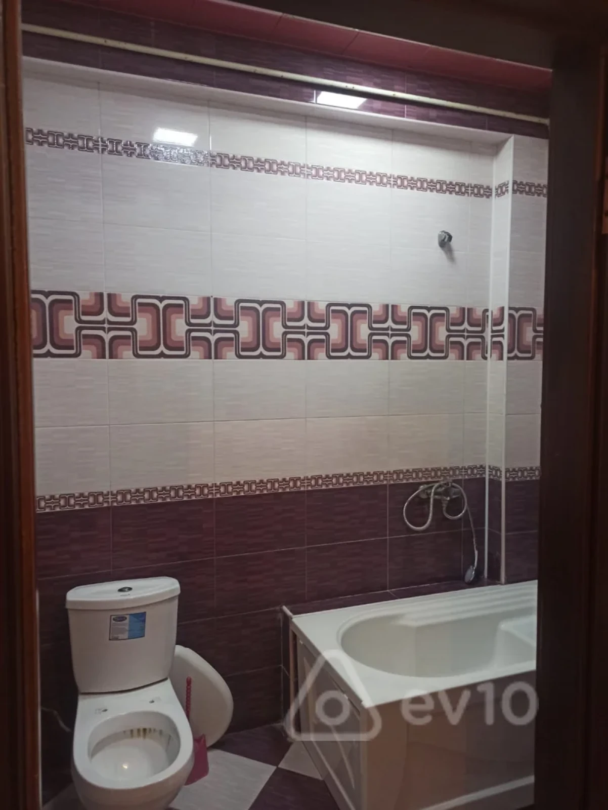 Kirayə verilir 2 otaqlı yeni tikili 52 m²