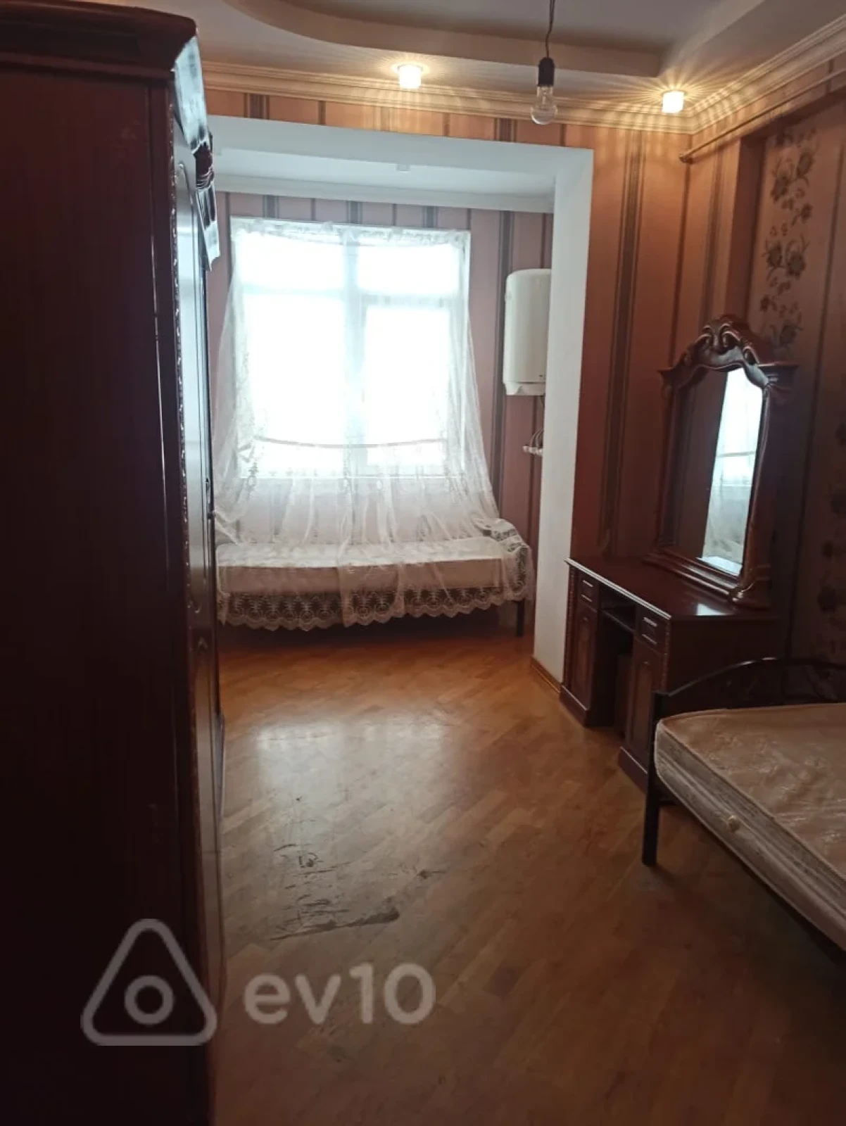 Kirayə verilir 2 otaqlı yeni tikili 52 m²