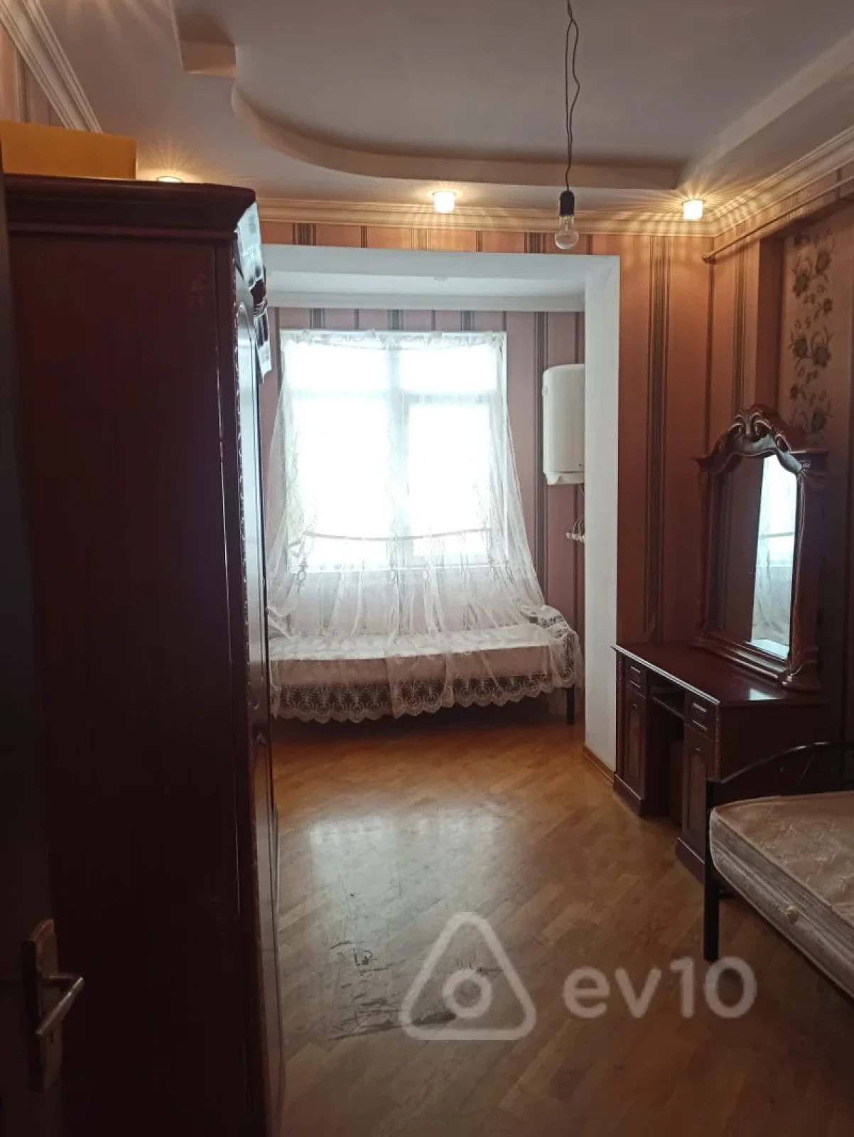 Kirayə verilir 2 otaqlı yeni tikili 52 m²