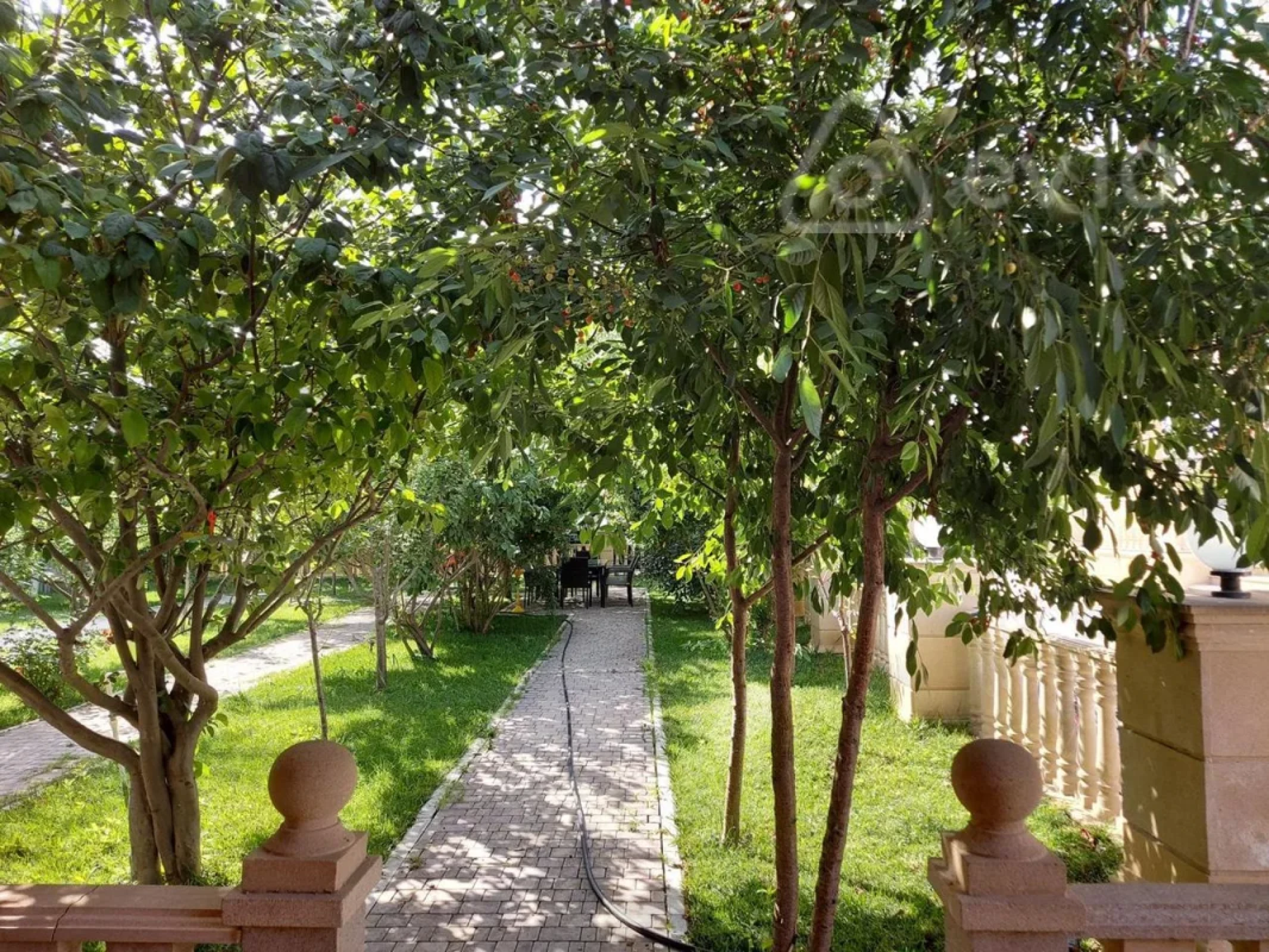 Satılır 7 otaqlı həyət evi 450 m²