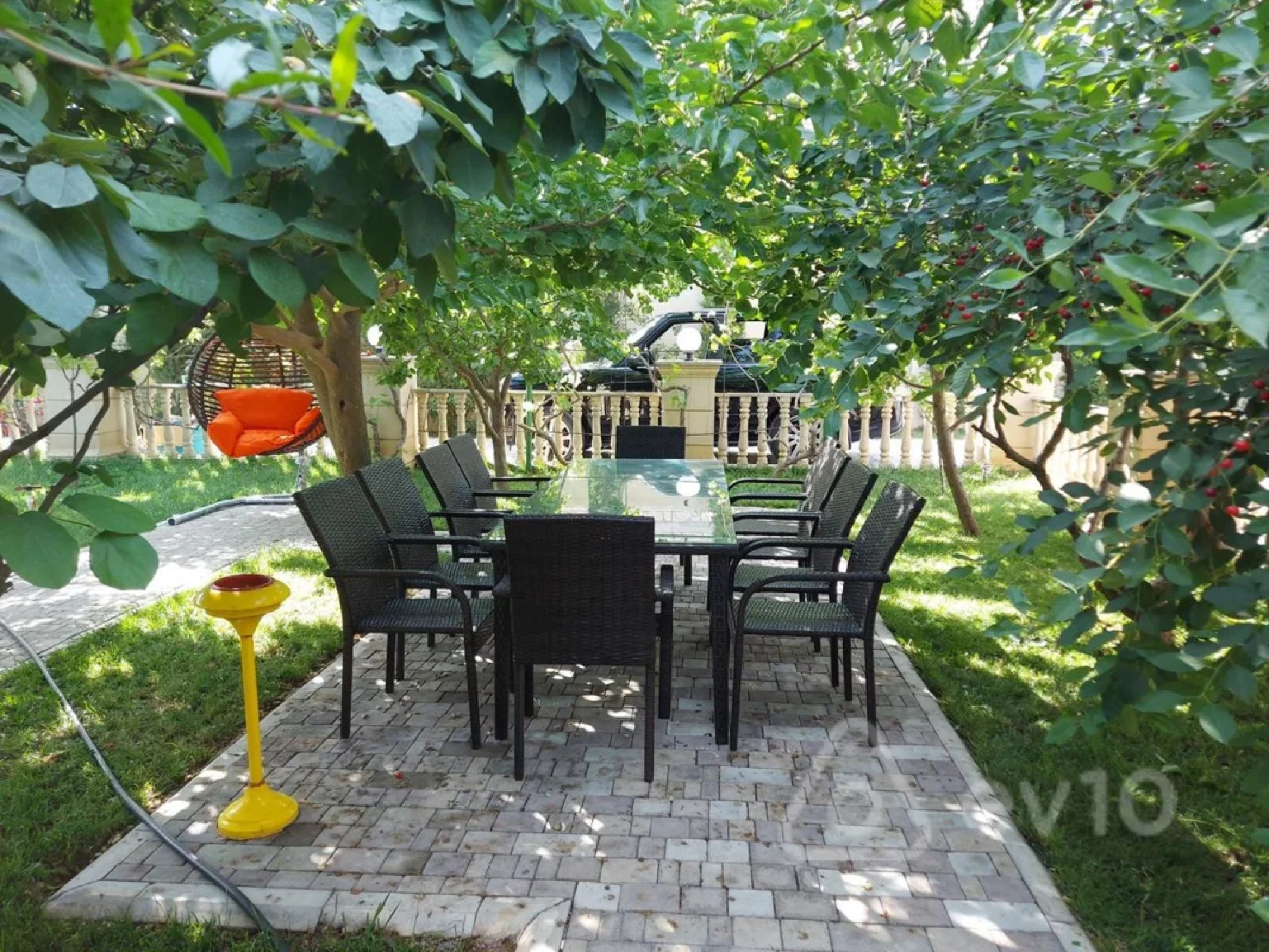 Satılır 7 otaqlı həyət evi 450 m²