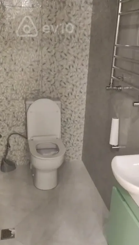 Kirayə verilir 3 otaqlı yeni tikili 141 m²