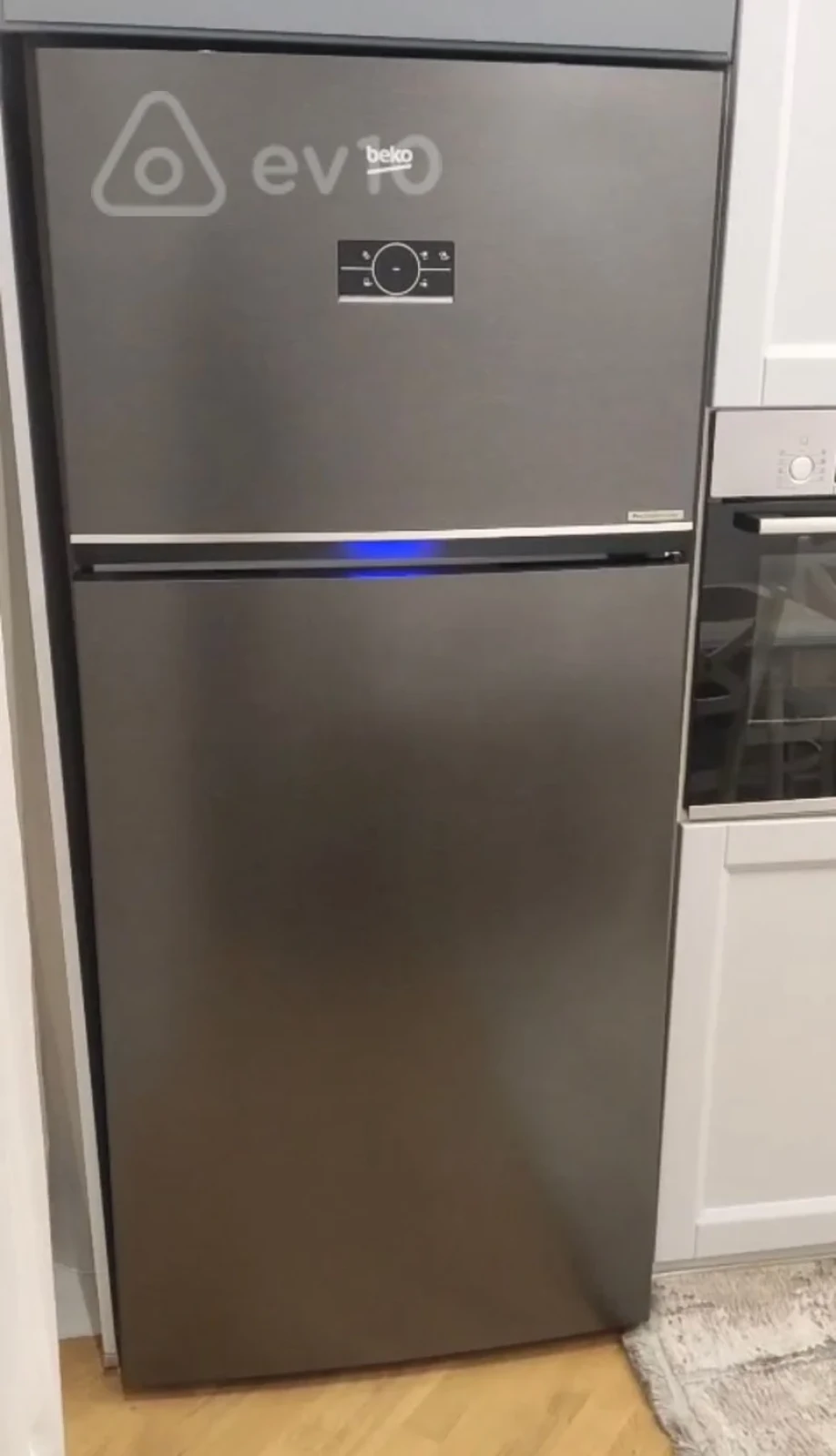 Kirayə verilir 3 otaqlı yeni tikili 141 m²