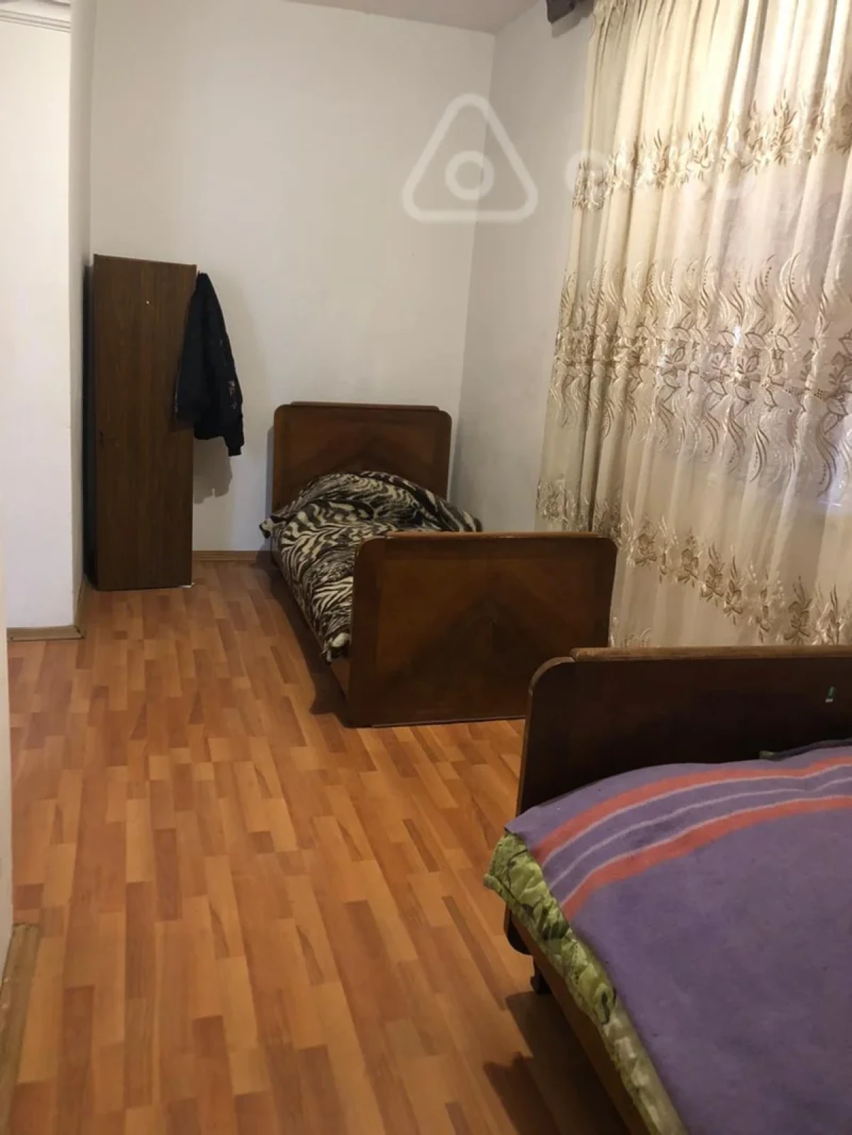 Kirayə verilir 3 otaqlı köhnə tikili 80 m²