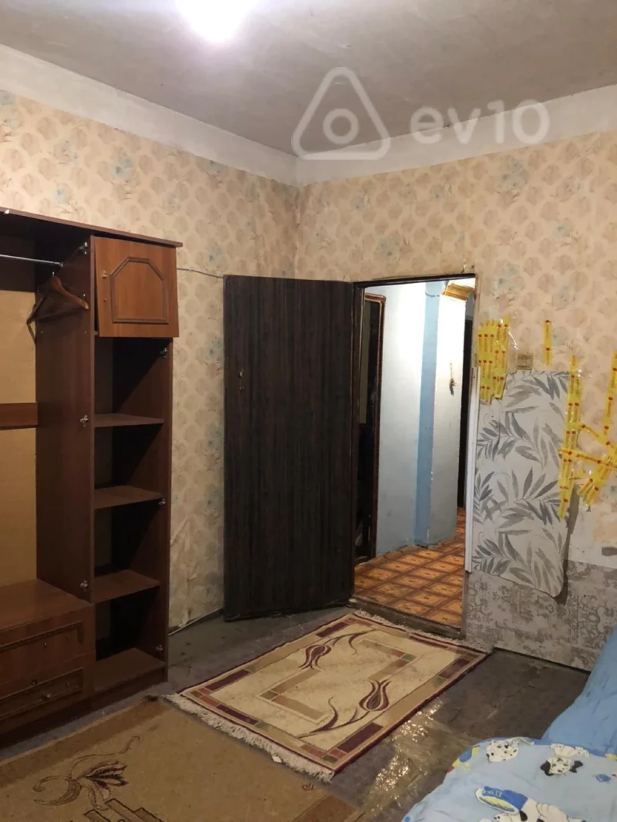 Kirayə verilir 3 otaqlı köhnə tikili 80 m²