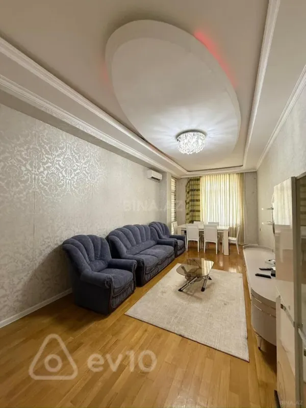 Satılır 3 otaqlı yeni tikili 120 m²