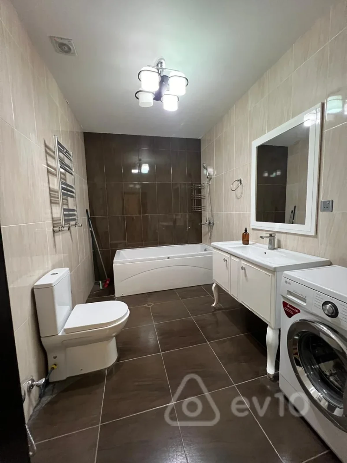 Kirayə verilir 3 otaqlı yeni tikili 96 m²