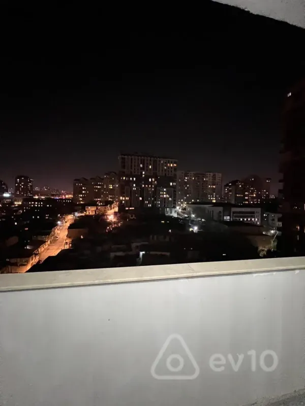 Kirayə verilir 3 otaqlı yeni tikili 96 m²