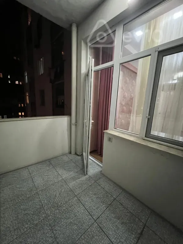 Kirayə verilir 3 otaqlı yeni tikili 96 m²