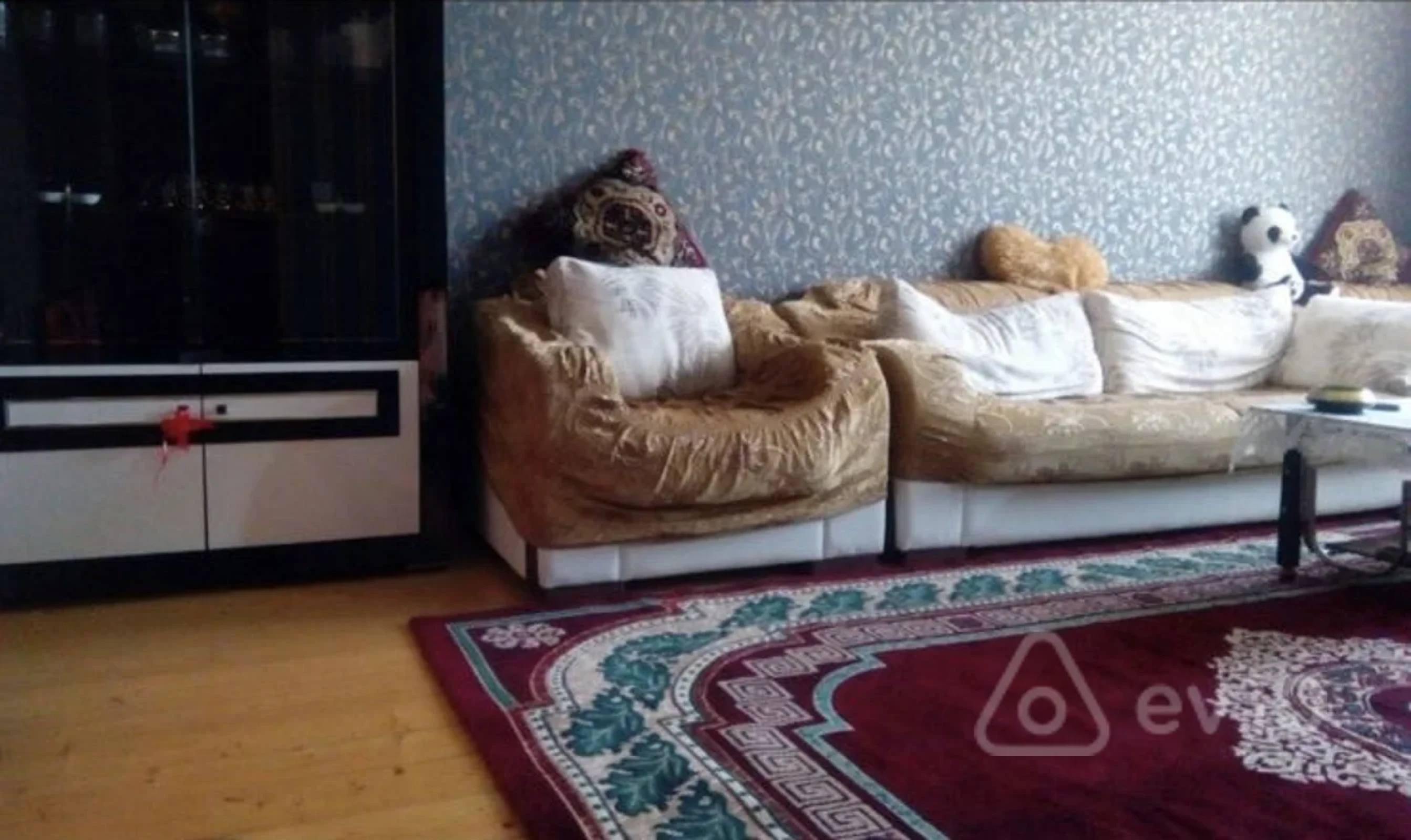 Kirayə verilir 2 otaqlı yeni tikili 42 m²