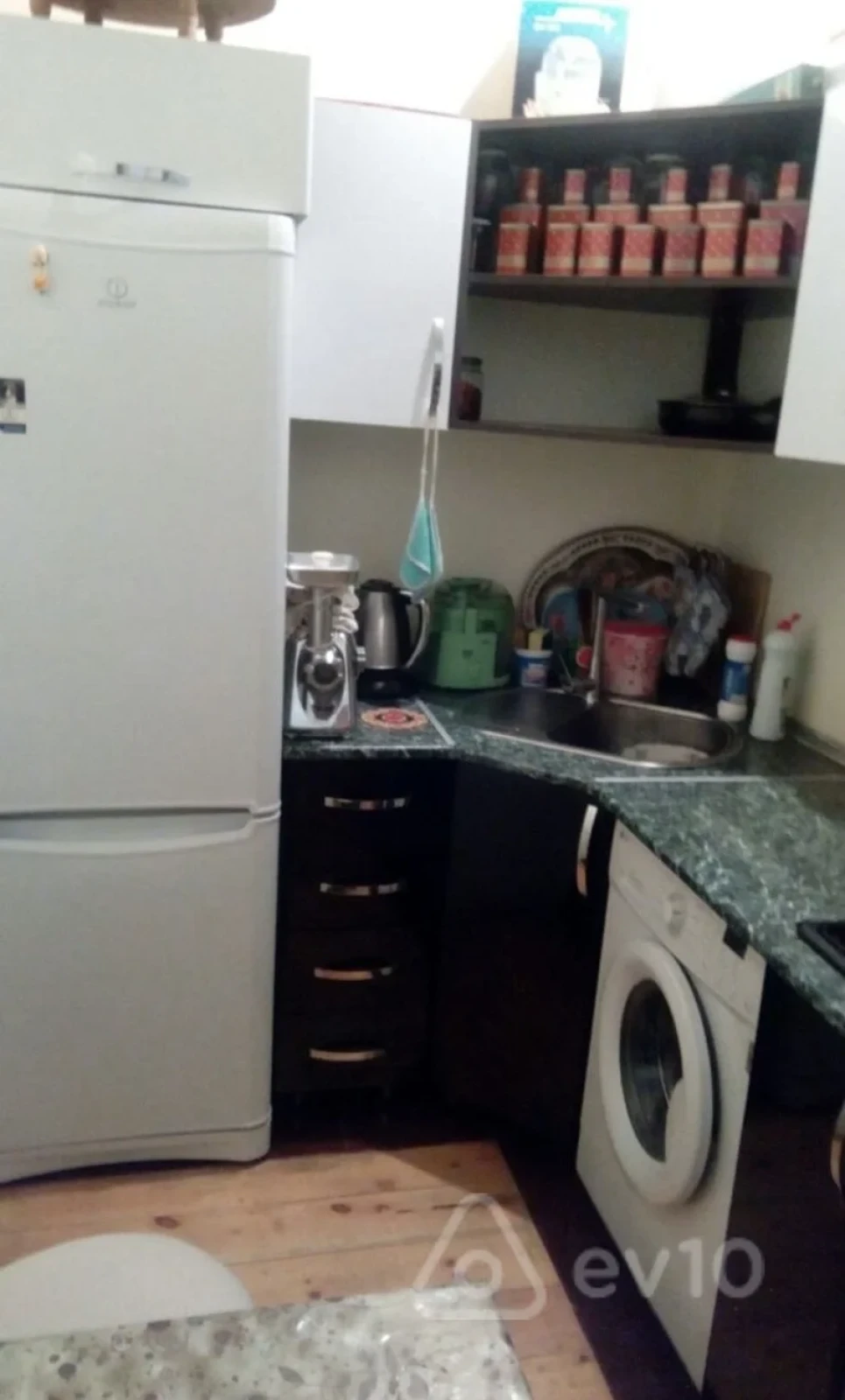 Kirayə verilir 2 otaqlı yeni tikili 42 m²