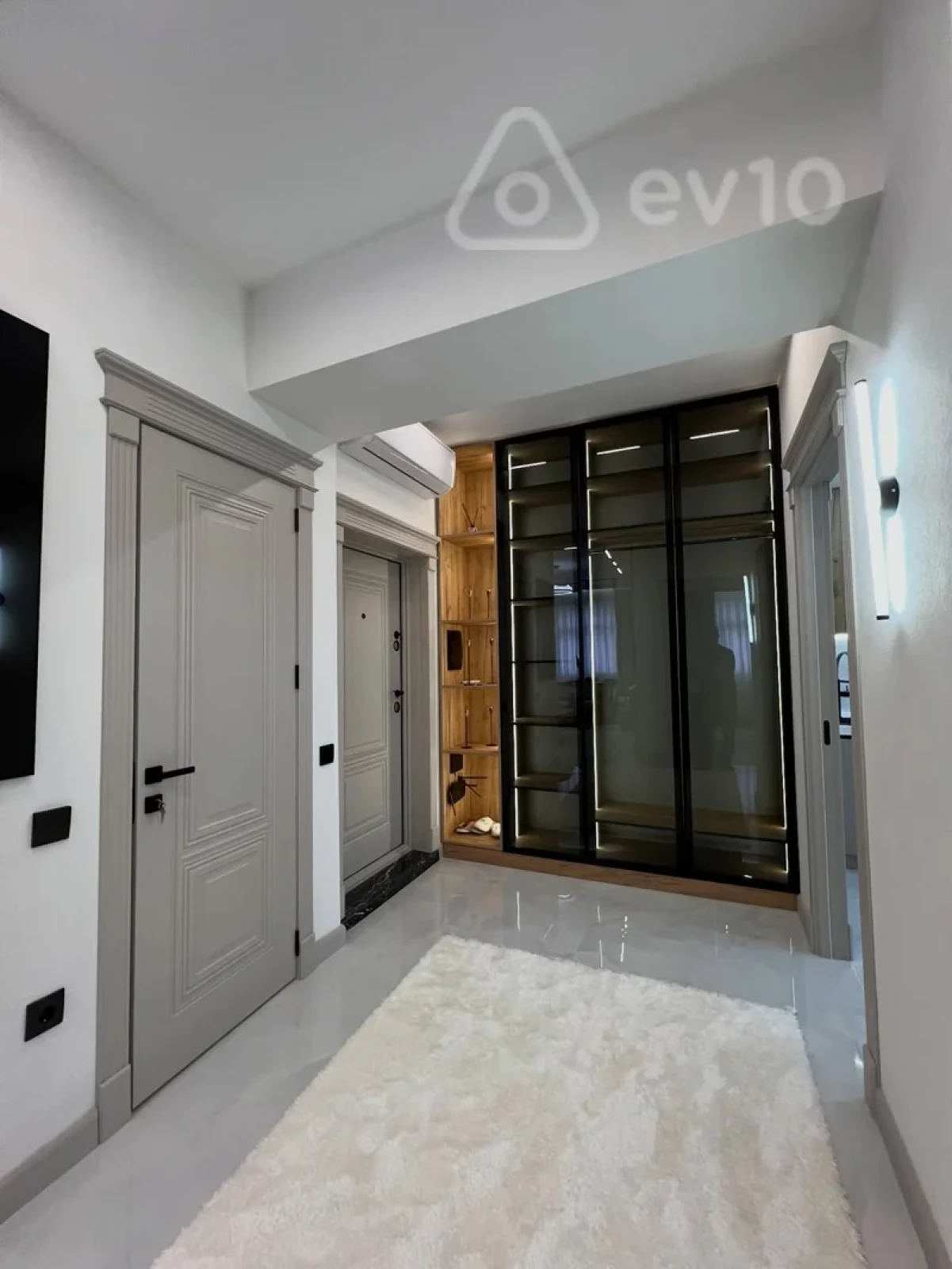 Kirayə verilir 3 otaqlı yeni tikili 90 m²