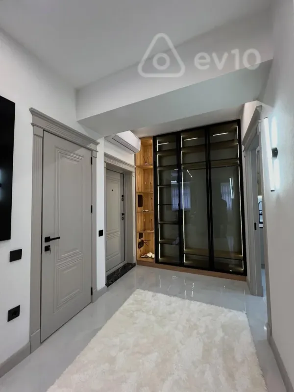 Kirayə verilir 3 otaqlı yeni tikili 90 m²