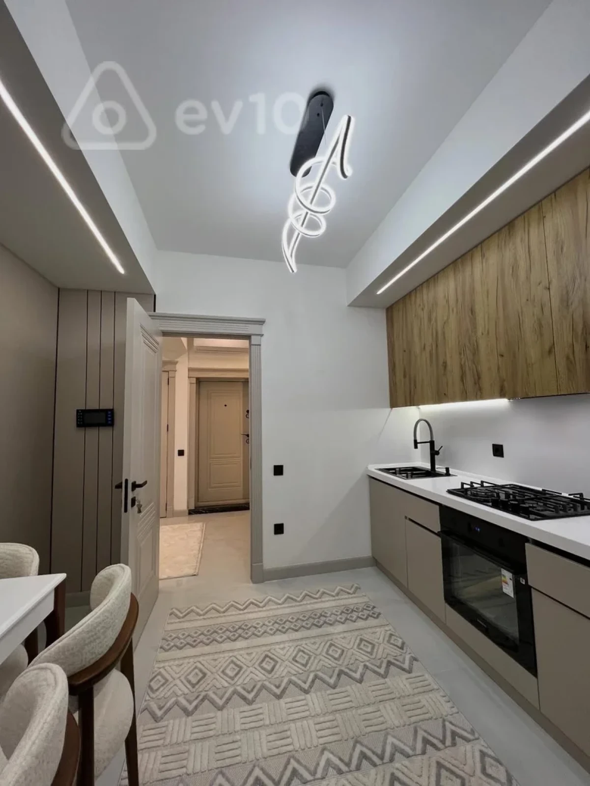 Kirayə verilir 3 otaqlı yeni tikili 90 m²