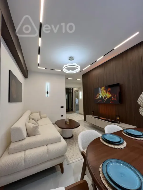 Kirayə verilir 3 otaqlı yeni tikili 90 m²